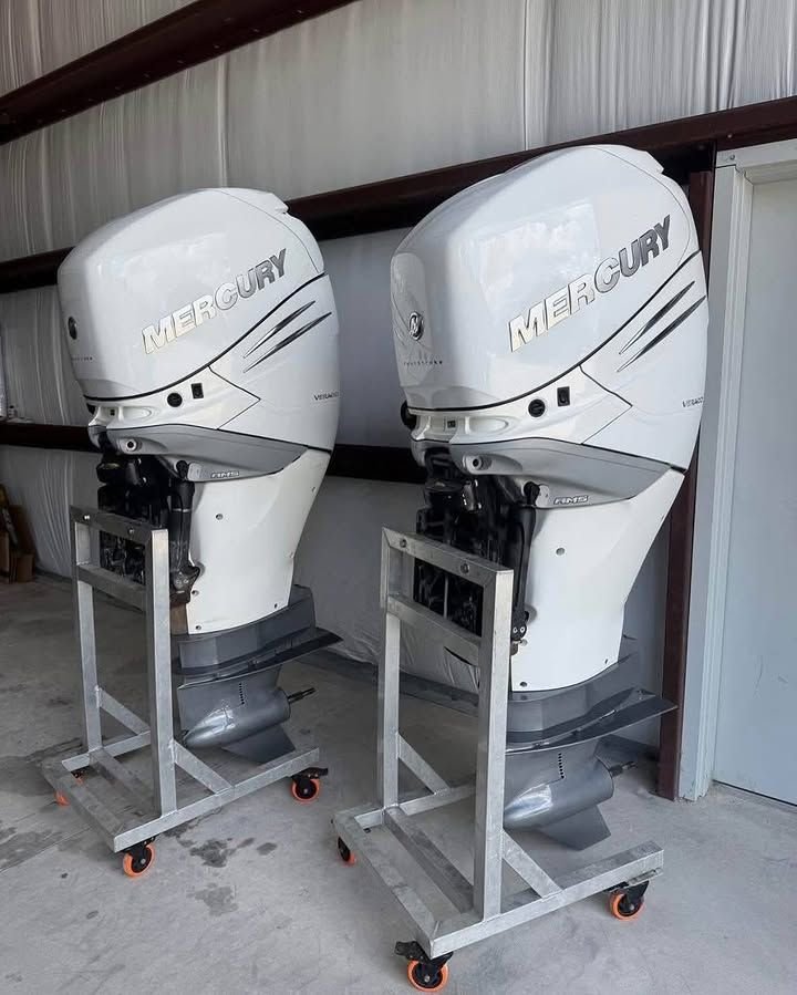 Twin 2019 Mercury 350HP Verado Outboards – 210 Hours – 25” Shaft – Serviced – Controls Included Twin 2019 Mercury 350HP Verado Outboards – 210 Hours – 25” Shaft – Serviced – Controls Included